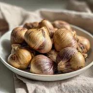 Coquinas al Ajillo: Receta Espa&ntilde;ola para 4 raciones