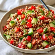 Ensalada de Quinoa con Hortalizas con Pimiento Rojo