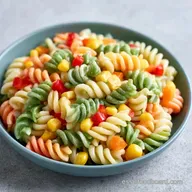Ensalada Pasta Colores Fr&iacute;a: Fresca y Nutritiva