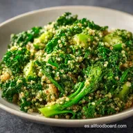 Ensalada Quinoa Pesto Kale: Fresca y Nutritiva