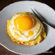 Huevo Poch&eacute; Perfecto Desayuno de Campeones F&aacute;cil