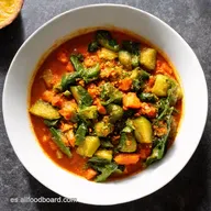 Tajine de Verduras Marroqu&iacute; Un Viaje al Zoco F&aacute;cil