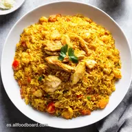 Paella de Pollo Receta Cl&aacute;sica con Sabor a Valencia