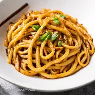 Yaki Udon Casero Listo en 25 Minutos